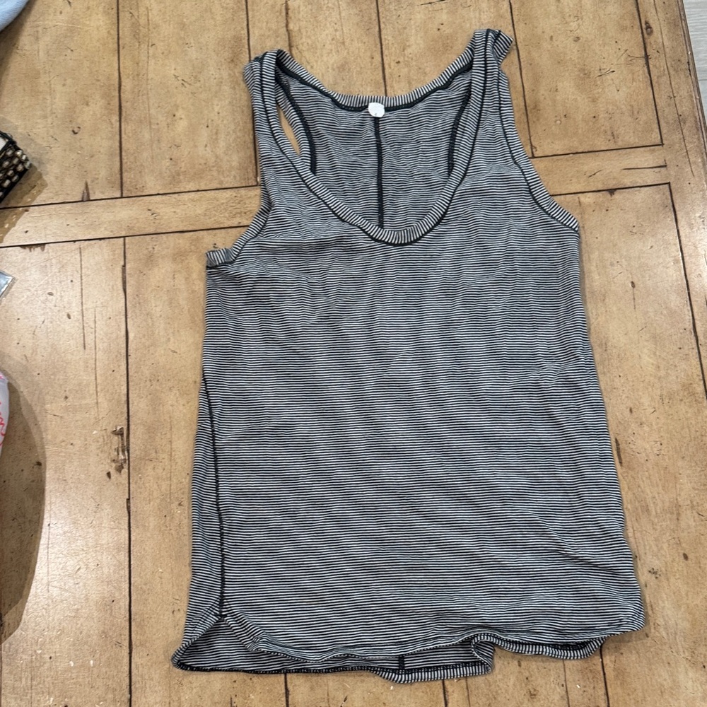 Lululemon Striped Black and White Women's Tank Top size4